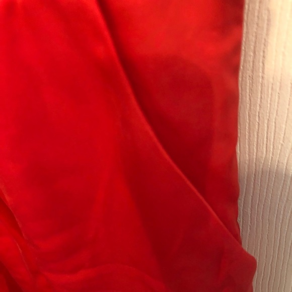 BCBGeneration size 12 silky red deep V front & open back pockets - Picture 6 of 13